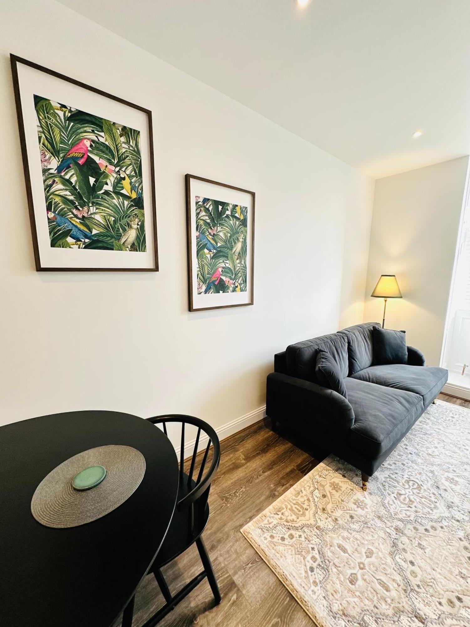 Barnet House Serviced Apartments Dunfermline Exterior photo
